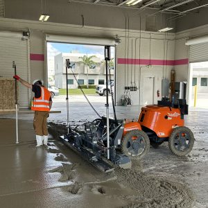 Somero Hammerhead laser screed